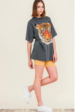 Load image into Gallery viewer, Eye Of The Tiger Oversized Tee
