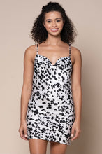 Load image into Gallery viewer, Tennessee Black &amp; White Speckled Dress
