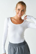 Load image into Gallery viewer, Second skin long sleeve top in vanilla
