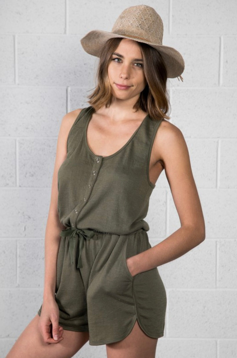 Summer Vacation Romper In Olive